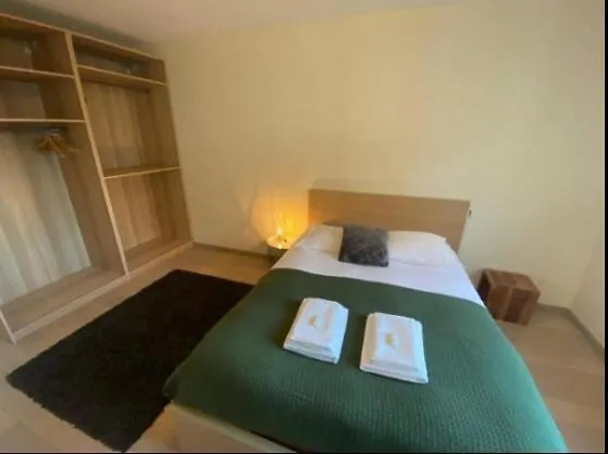 Well-Connected 2 Bedroom Flat With Free Parking Luxembourg 0*,  Luxembourg