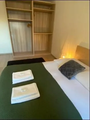 Well-Connected 2 Bedroom Flat With Free Parking Luxembourg 0*,